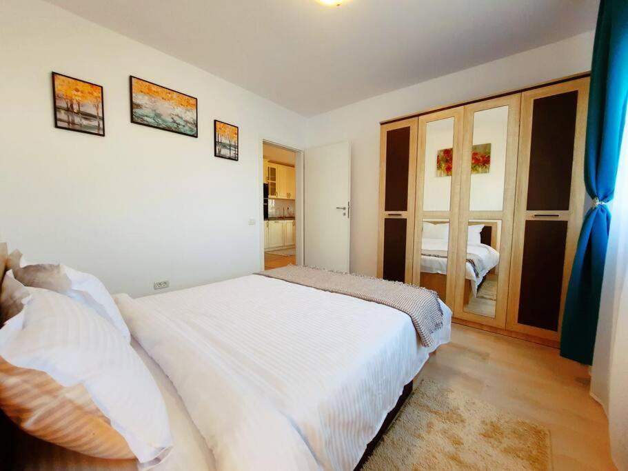 Beautiful Panoramic Central Apartment - City Of Mara Temeşvar Dış mekan fotoğraf